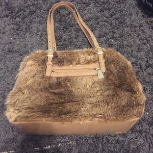 PROMO: 2 Olivia + Joy New York purses